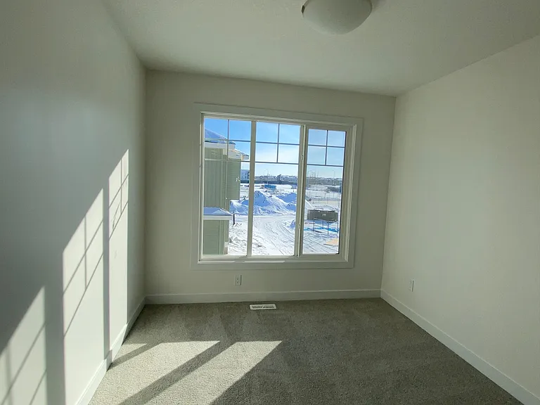 740 Daniels Way SW — Photo 19