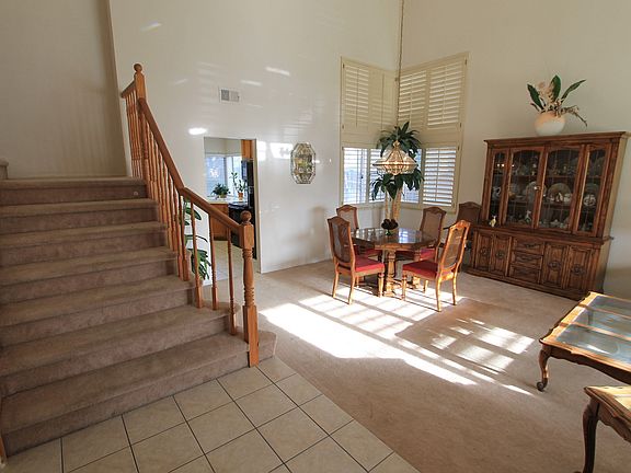 3rd image of 39538 Ramshorn Dr