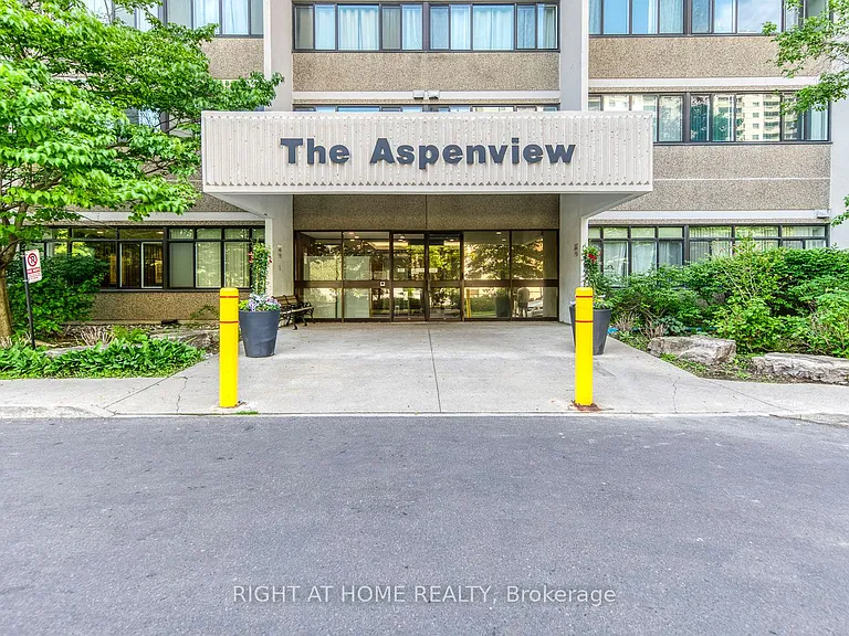 50 Elm Dr E #607 — Photo 3