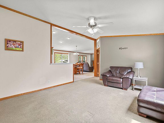 3rd image of 11546 Elm Cir