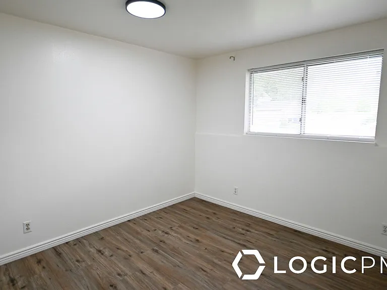 6492 S Fernbrook Dr — Photo 11