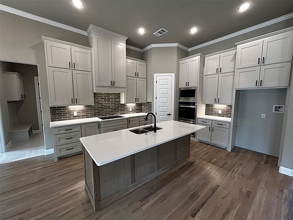 5th image of 1018 Vh Rnch