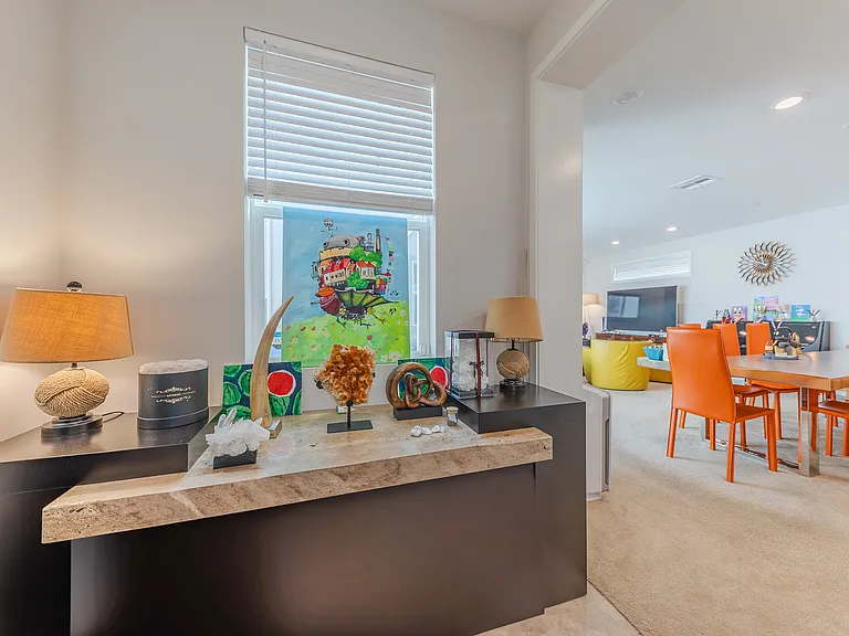 387 Sawbuck — Photo 5