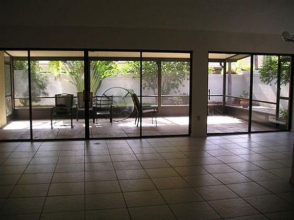 20131126212237950735000000-o