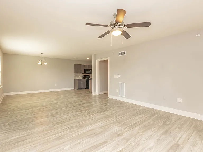 The Grand Reserve at Spring Hills — Photo 27