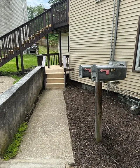 walkway to front upper entrance
