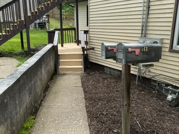 943 Koehlar Ave #A, Donora, PA 15033