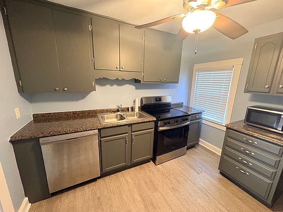4th image of 414 W Parrish Ave