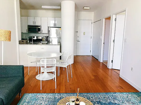 Rented by Oxford Property Group | media 2