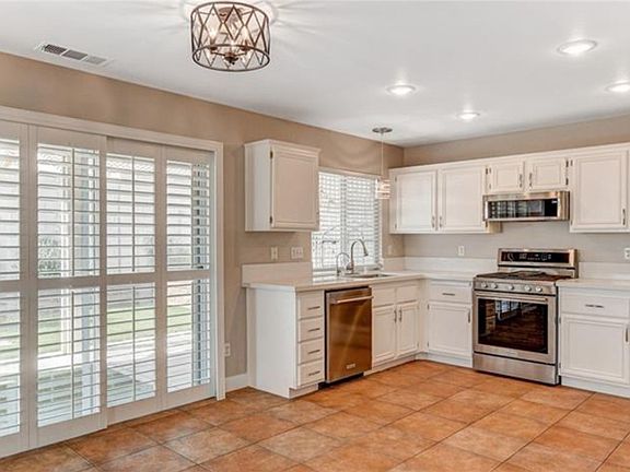 3rd image of 4411 Wild Honey Ct