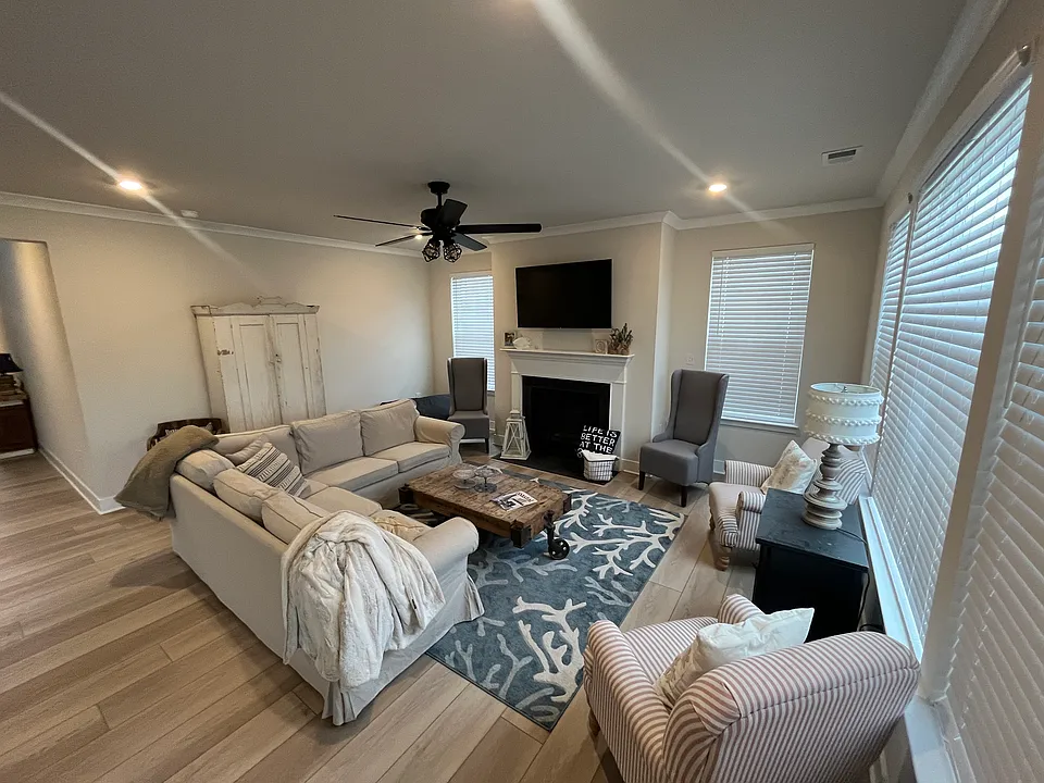 32809 Round Rock Beach Cir