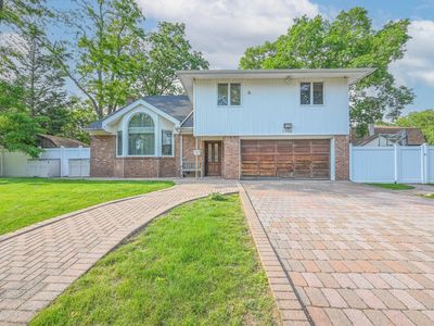 1096 Pearl Street, Valley Stream, NY, 11581