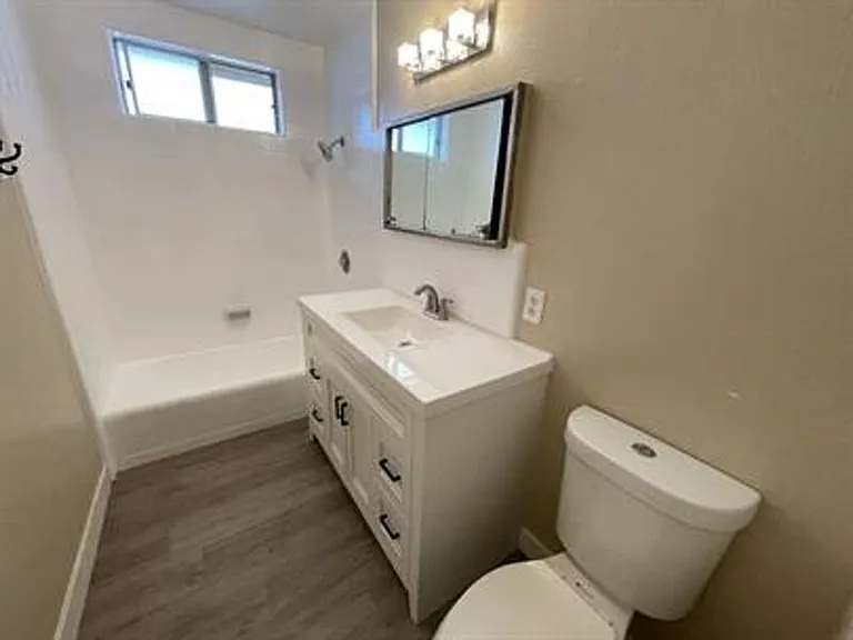 2145 Calle Serena — Photo 13