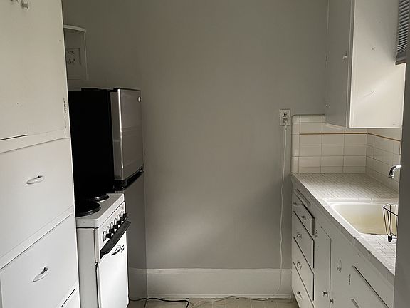 4th image of 1278 E 100 S