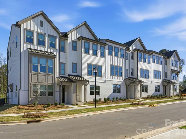 809 Garringer Pl, Charlotte, NC 28208