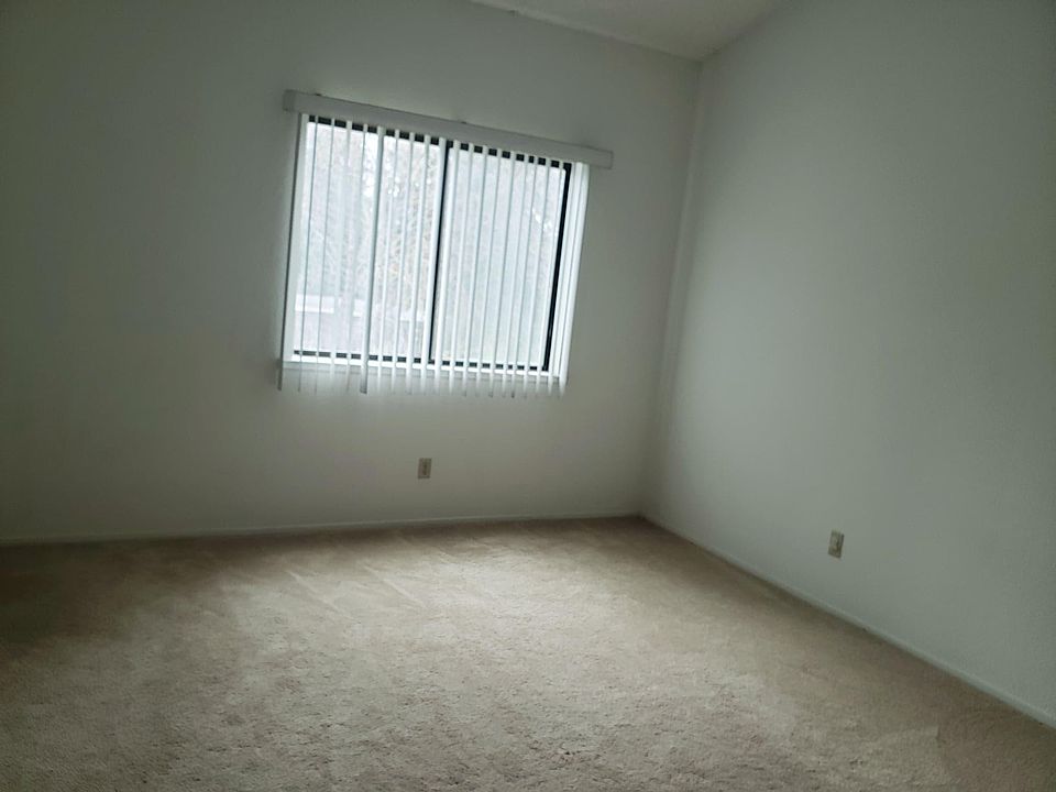 1st image of 4681 Albany Cir APT 141