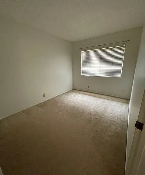 1705 Hope St #6 — Photo 9