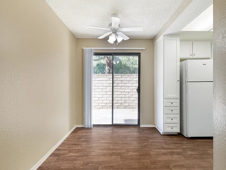 Riverwalk Landing Apartment Homes — Photo 12