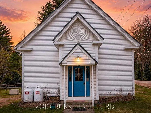 2910 Burkettville Road, Liberty, ME 04949