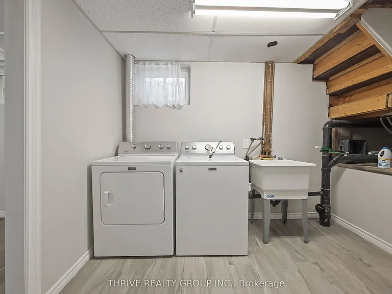 329 Thompson Rd #2 — Photo 31