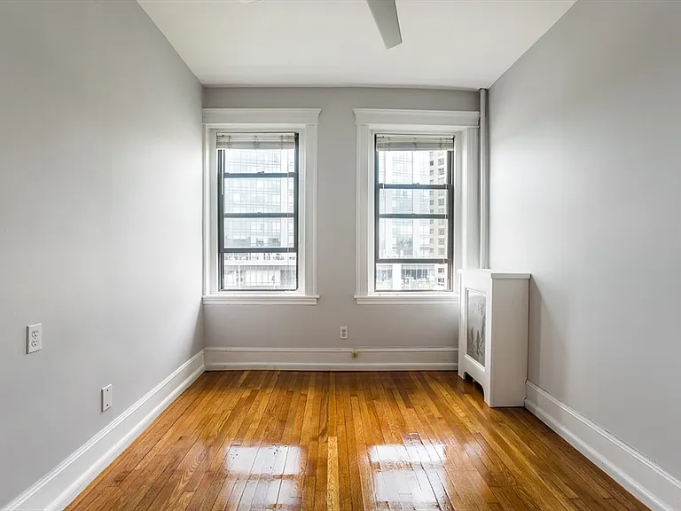 137 Peterborough St #23 — Photo 9
