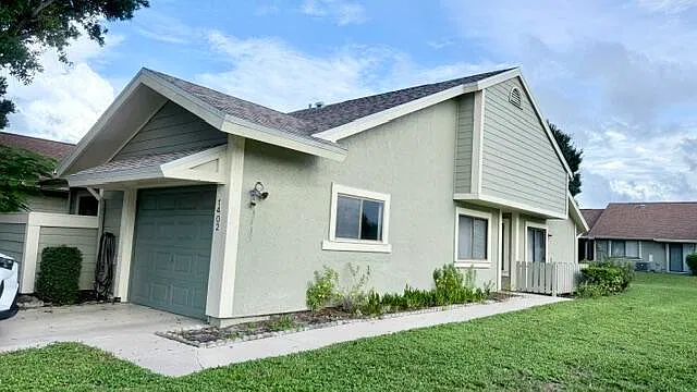 2 bed, 2.0 bath, 1122 sqft, $1,850 — Photo 2