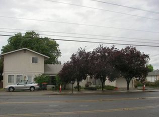 2961 Crater Lake Ave, Medford, OR 97504