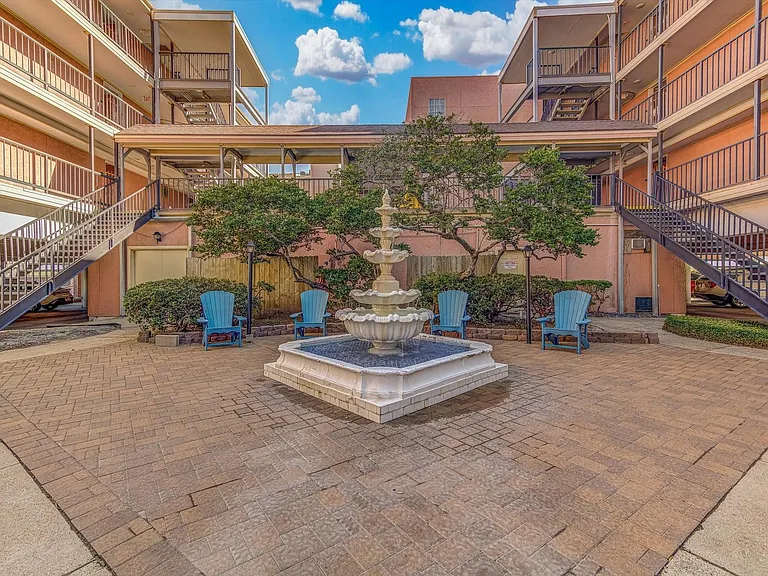 6300 Seawall Blvd #3113 — Photo 32