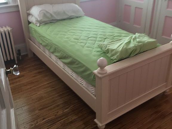 2d Floor Bedroom/ 3 of 4