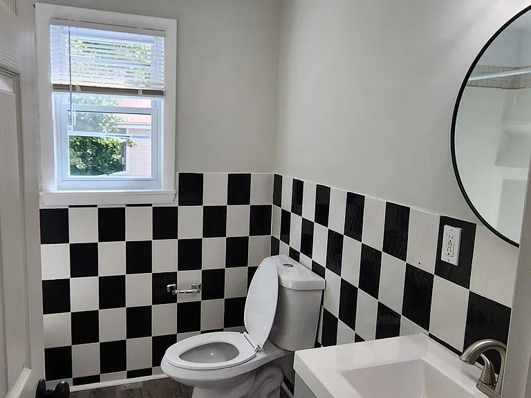235 Starr St #2 — Photo 11