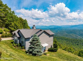 7121 Flats Rd, Tallassee, TN 37878