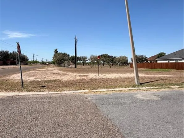 915 Franco Dr, Mercedes, TX 78570