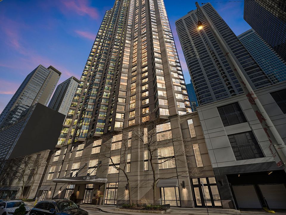 1st image of 401 E Ontario St APT 4604