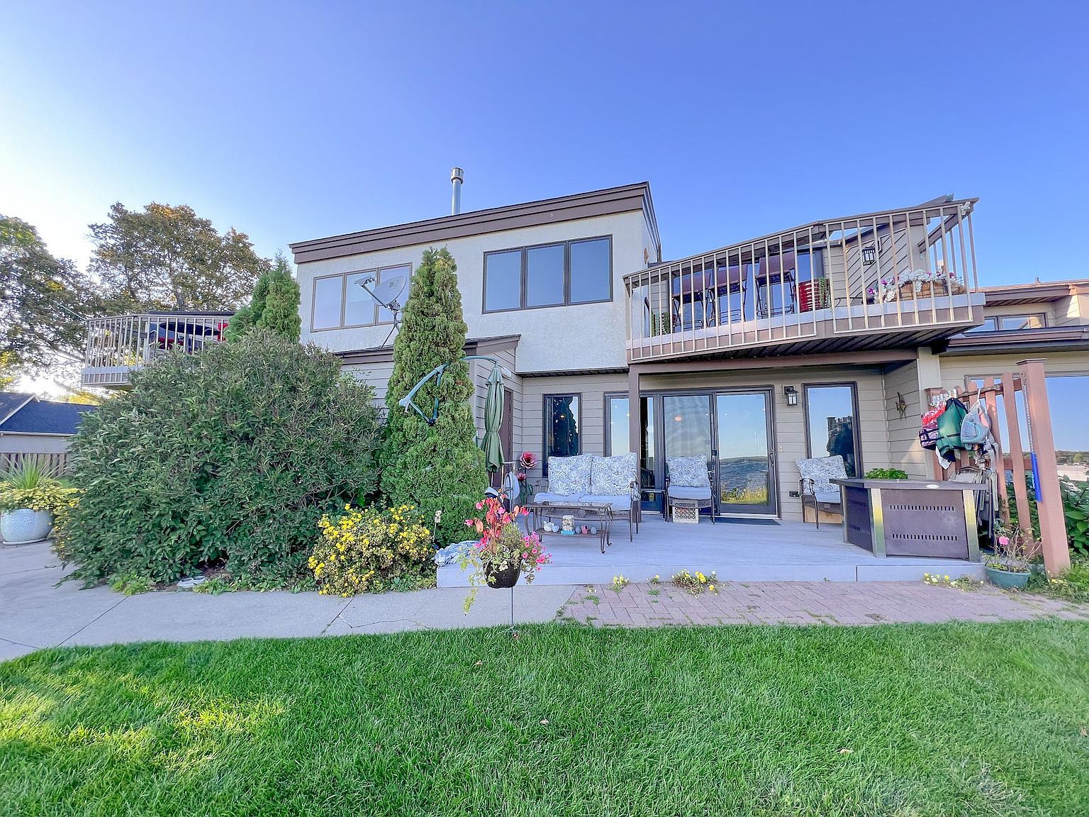 1069 N Shore Dr, Detroit Lakes, MN 56501 Zillow