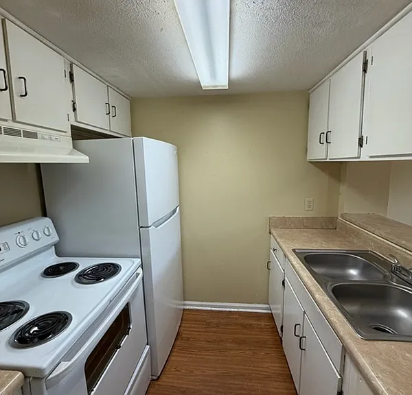 1430 S Lee St #D — Photo 2