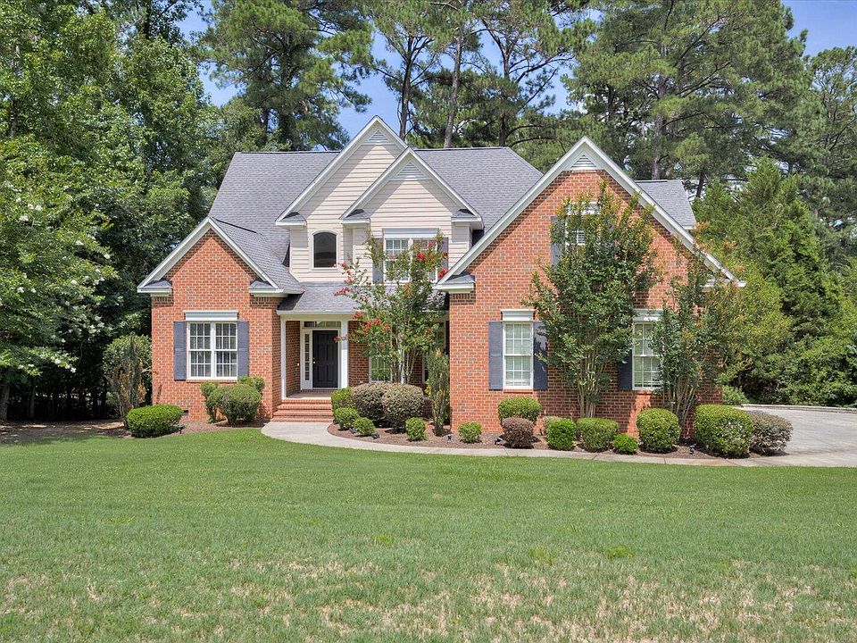 2nd image of 107 Pond View Road