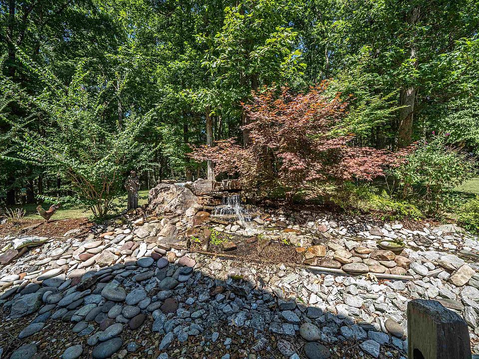 13th image of 6175 Jernigan Dr