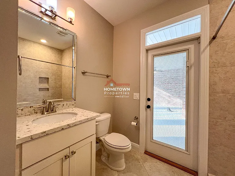 1467 W Shores Blvd — Photo 32