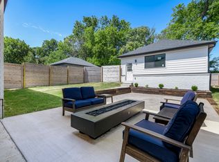 1259 Fillmore St, Bentonville, AR 72712