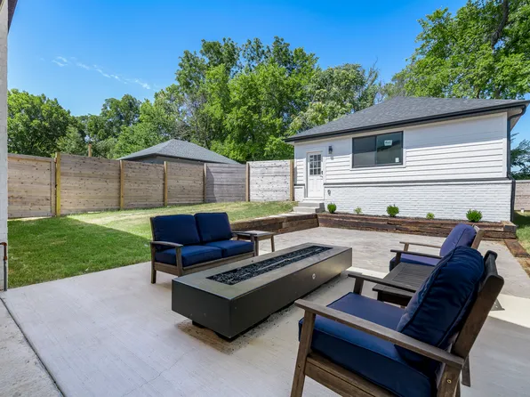 1259 Fillmore St, Bentonville, AR 72712