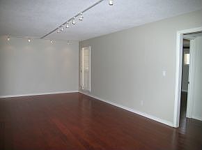 1st image of 5836 Dumont Way