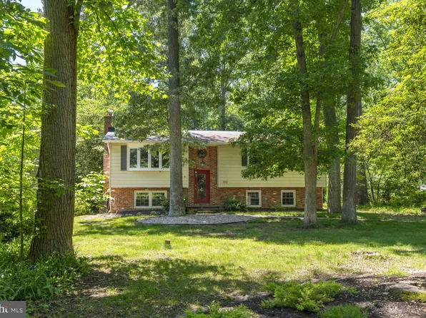 1012 Harbor Dr, Annapolis, MD 21403