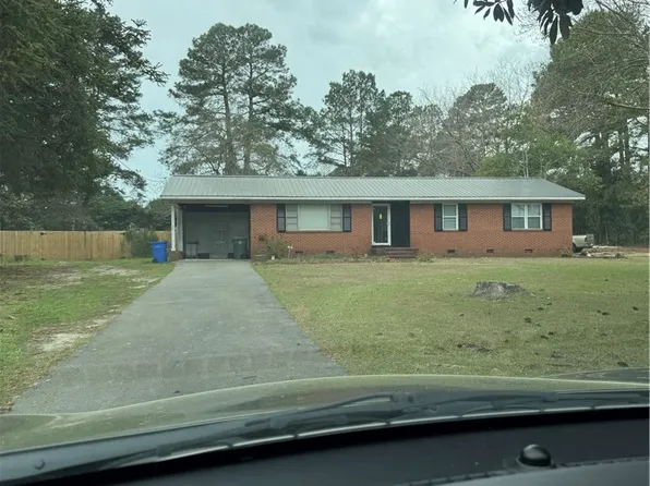 634 Pleasant Loop, Fayetteville, NC 28311