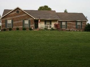 2693 Cunningham View Rd, Palmyra, TN 37142