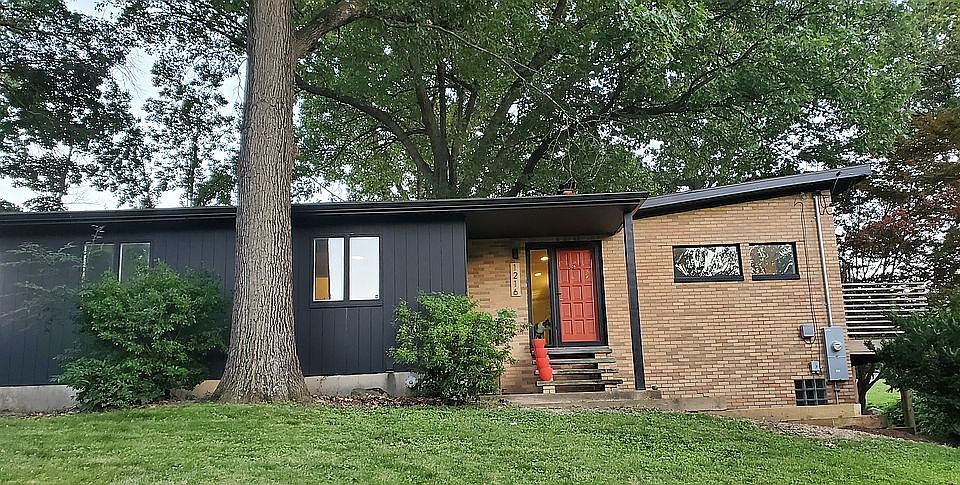 1st image of 1216 Franklin Ave