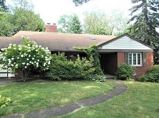 511 Edgewood Rd, Pittsburgh, PA 15221