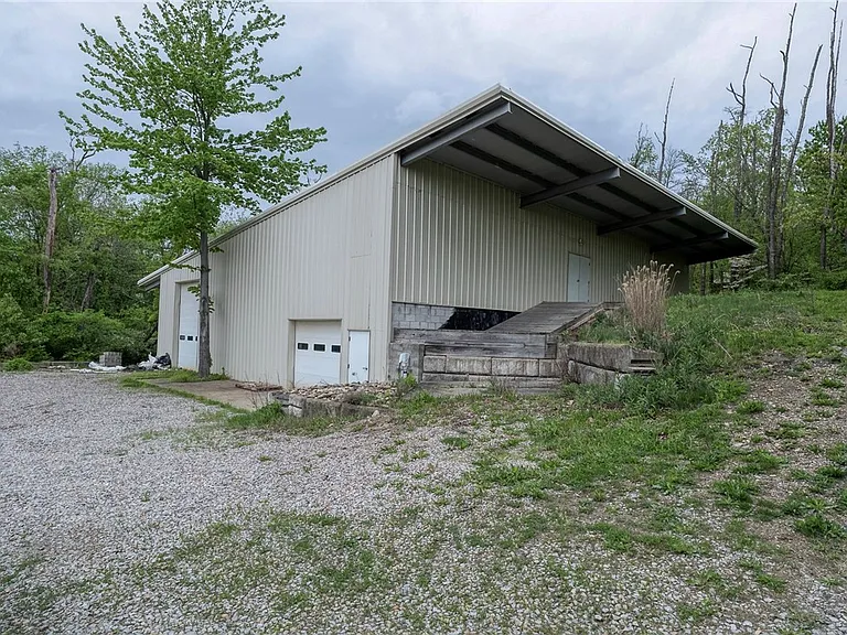 215 Hawk Hill Dr — Photo 24