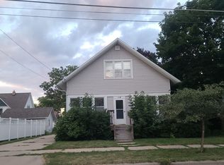 1710 Minnesota St, Oshkosh, WI 54902