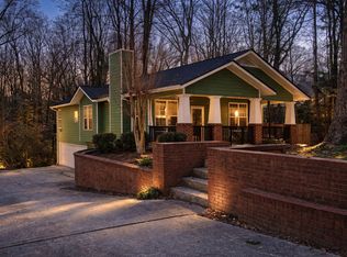 2468 Hogan Rd, East Pt, GA 30344