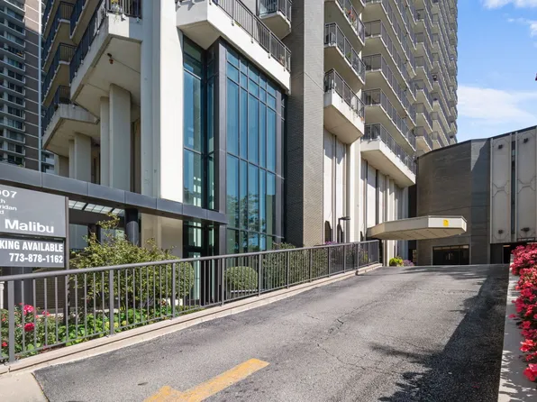 6007 N Sheridan Rd APT 11K, Chicago, IL 60660